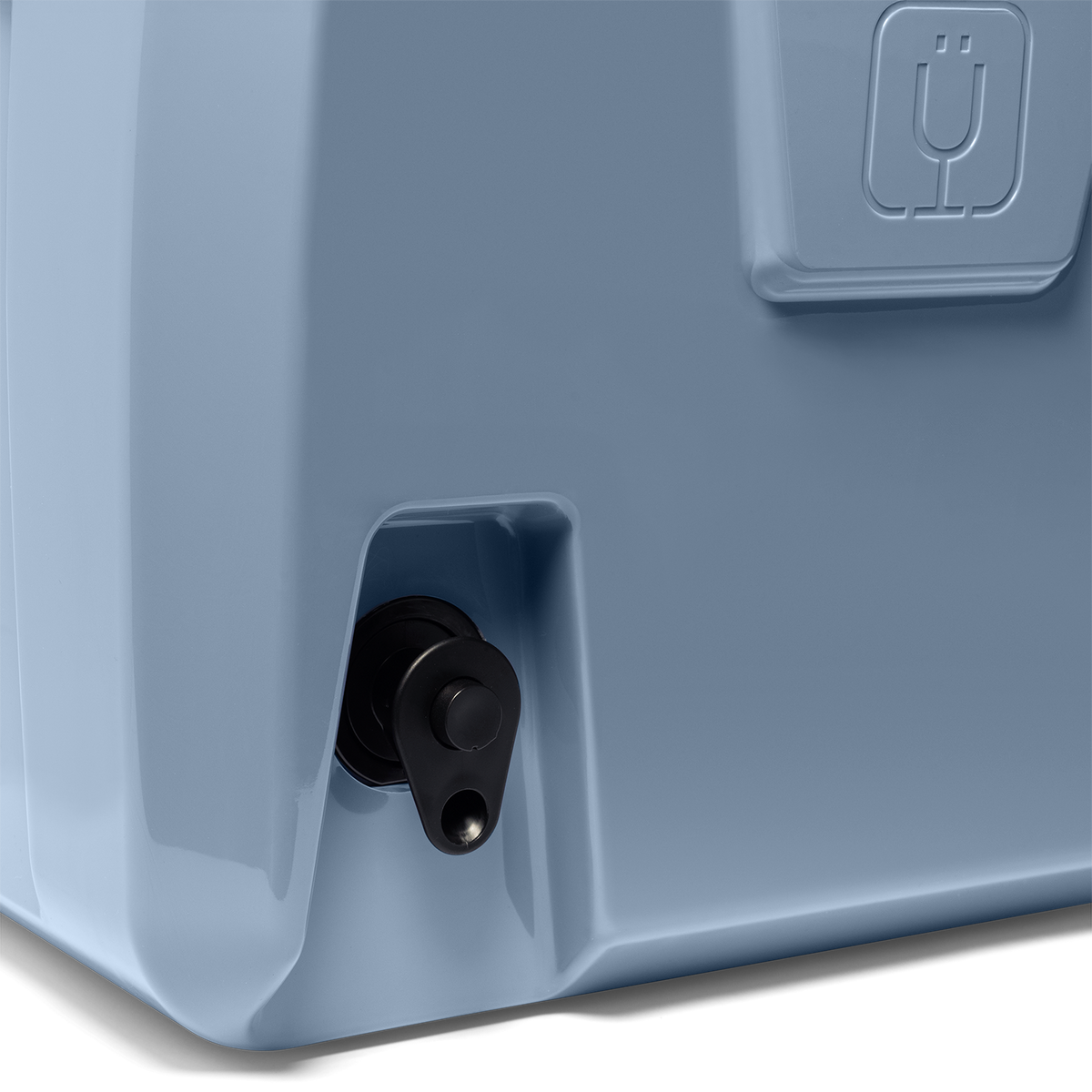 brutank-20qt-n5 BruTank-20-Denim-Tap.png
